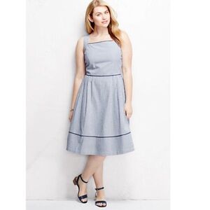 Lands End Classic Blue Seersucker Striped Dress size 14 Knee Length